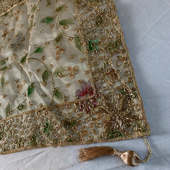 Set of 4 Vintage Gold Beaded Table Runners - Floral Embroidered with Tassels 15" - Picture 7 of 8